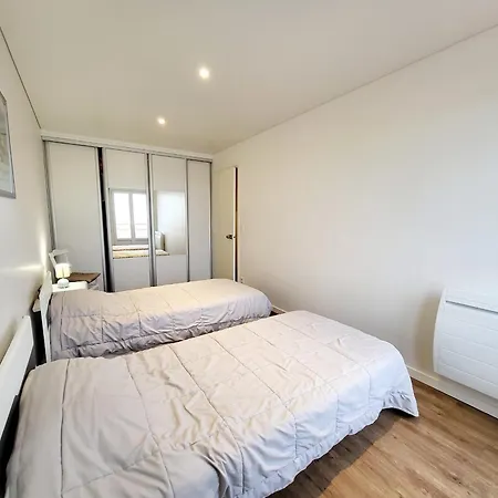 T3 Avec Terrasse, Garage - La Chaume - Fr-1-92-765