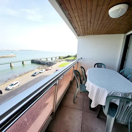 T3 Avec Terrasse, Garage - La Chaume - Fr-1-92-765 *